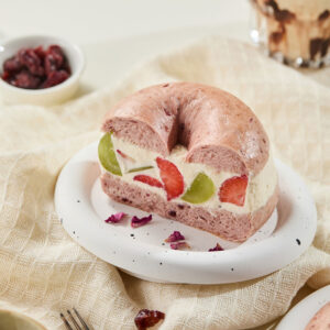 strawberry ice cream