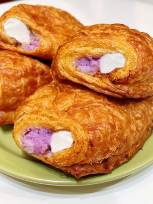pastry with taro & mochi.png