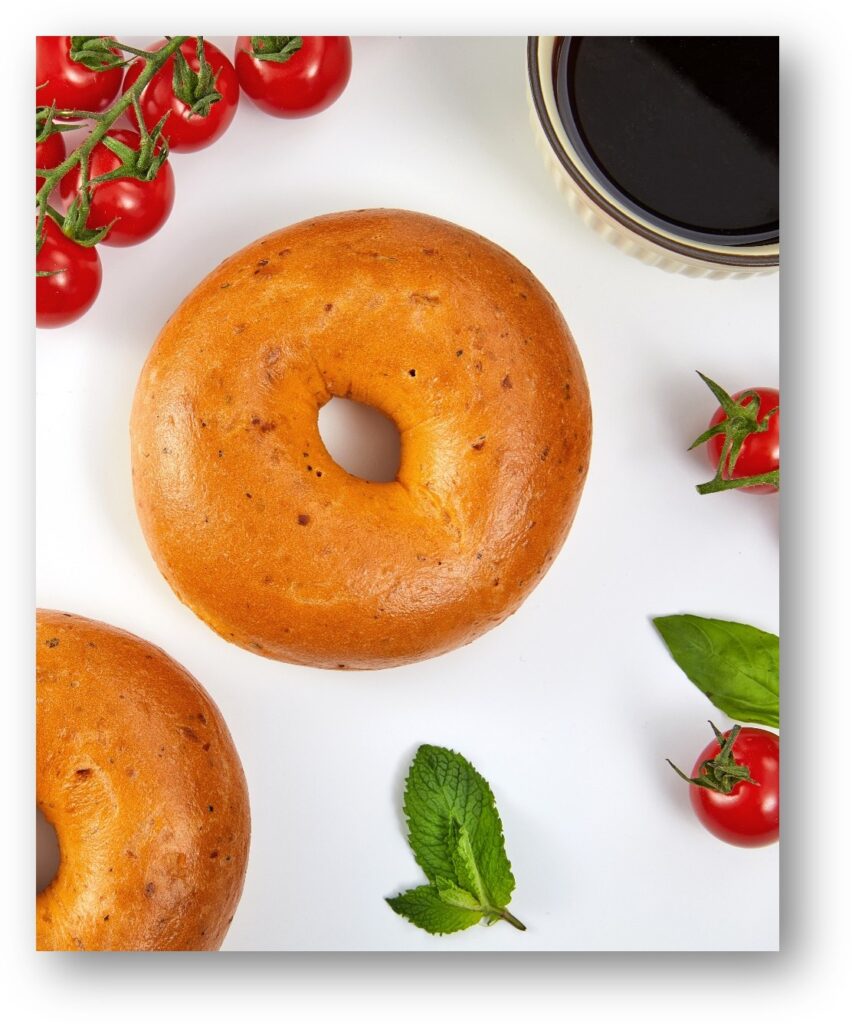 tomato & basil bagel.png